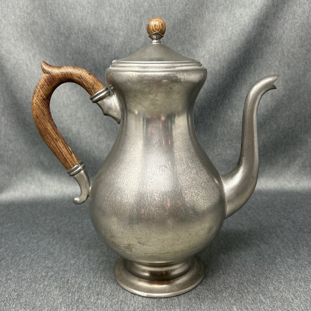 Old Royal Holland Pewter Coffee Pot KMD Tiel Daalderop Wood Handle MCM READ